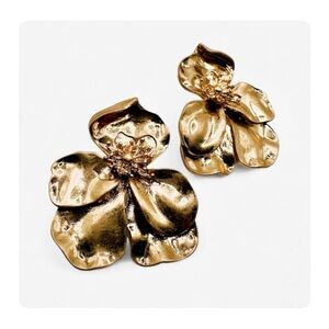 ★ Vintage Y2K Flower Earrings - Color Gold ★